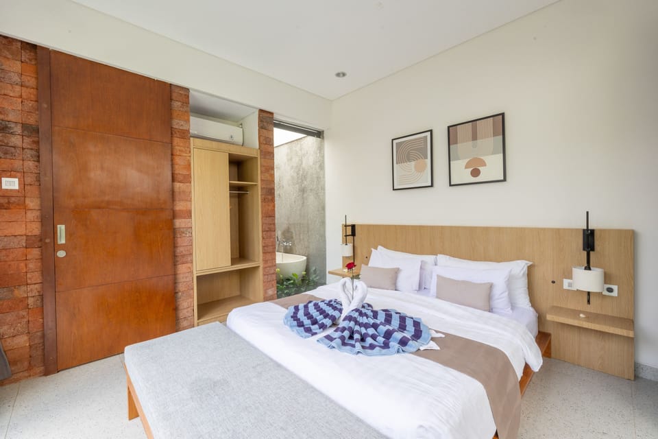 Deluxe Villa | 2 bedrooms, in-room safe, free WiFi, bed sheets