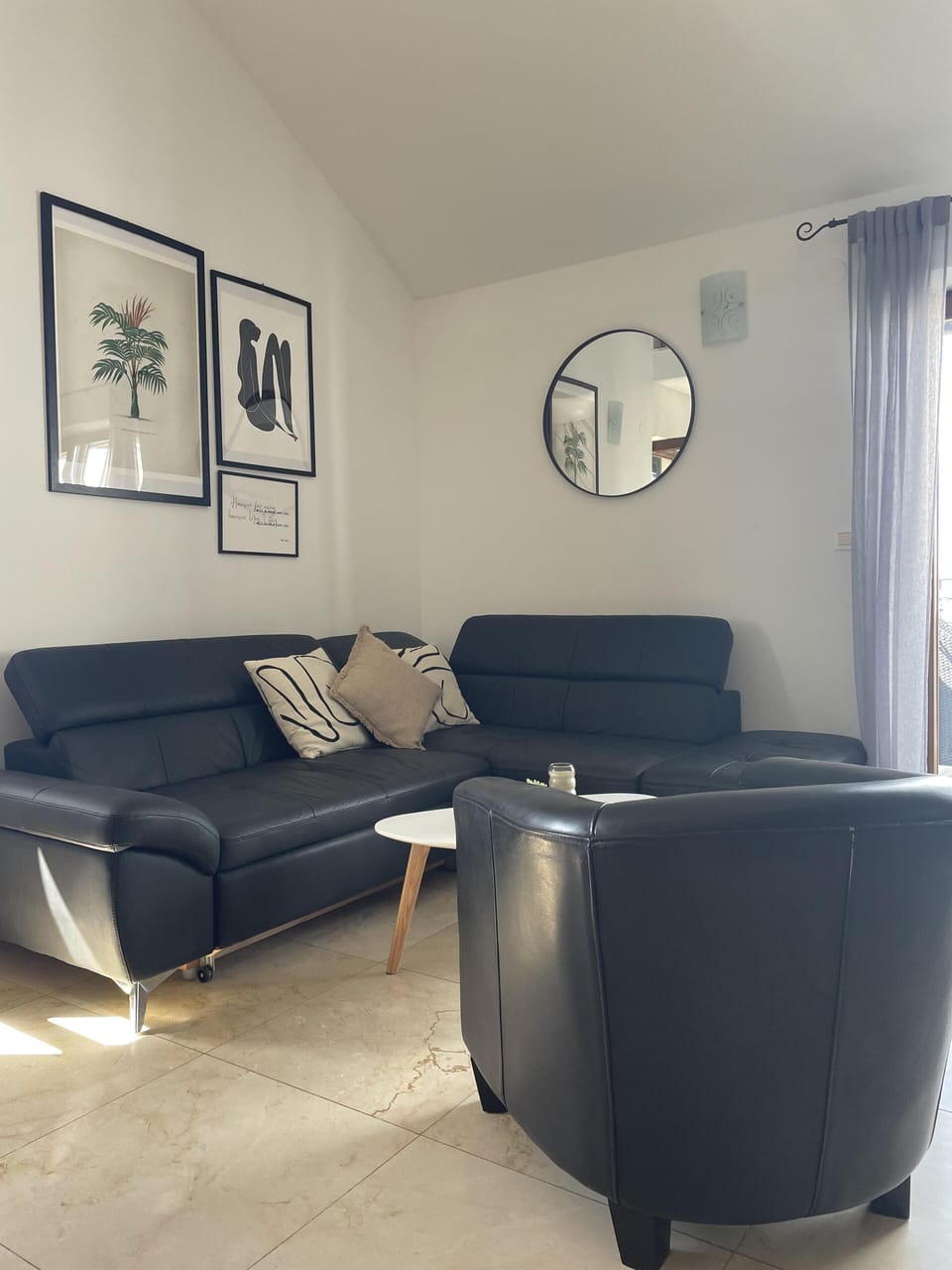 Apartment | Living area