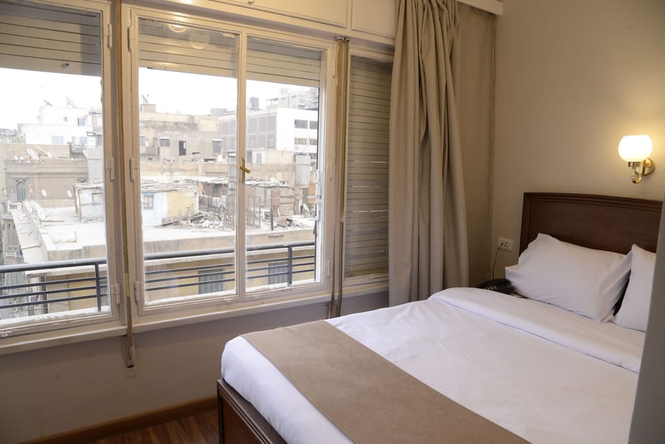 Deluxe Double or Twin Room, Bathtub | 1 bedroom, premium bedding, minibar, in-room safe