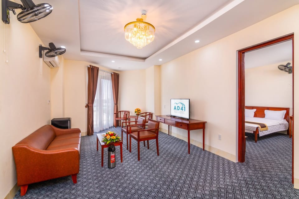 Deluxe Room | Desk, laptop workspace, free WiFi, bed sheets