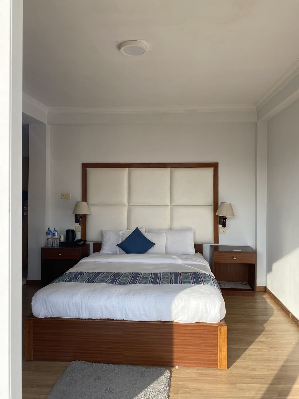Deluxe Double Room | Desk, free WiFi, bed sheets