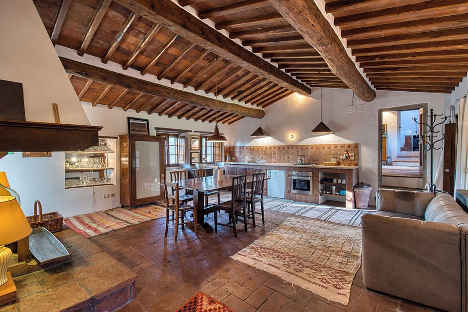 Family Villa, 3 Bedrooms, 2 Bathrooms (Casale Al Sole Tra Le Vecchie Vigne 6) | Dining