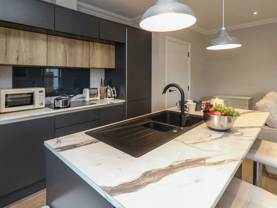 Fridge, dishwasher, electric kettle, toaster