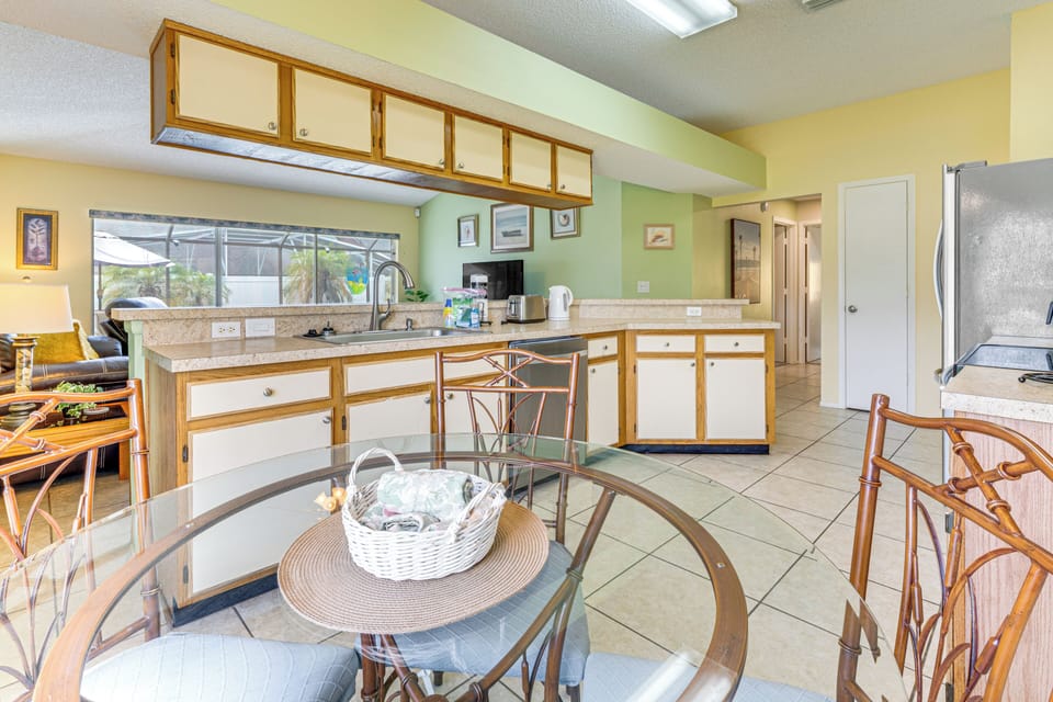 House (3 Bedrooms) | Interior
