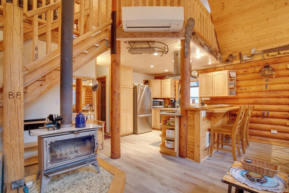 House (2 Bedrooms) | Interior