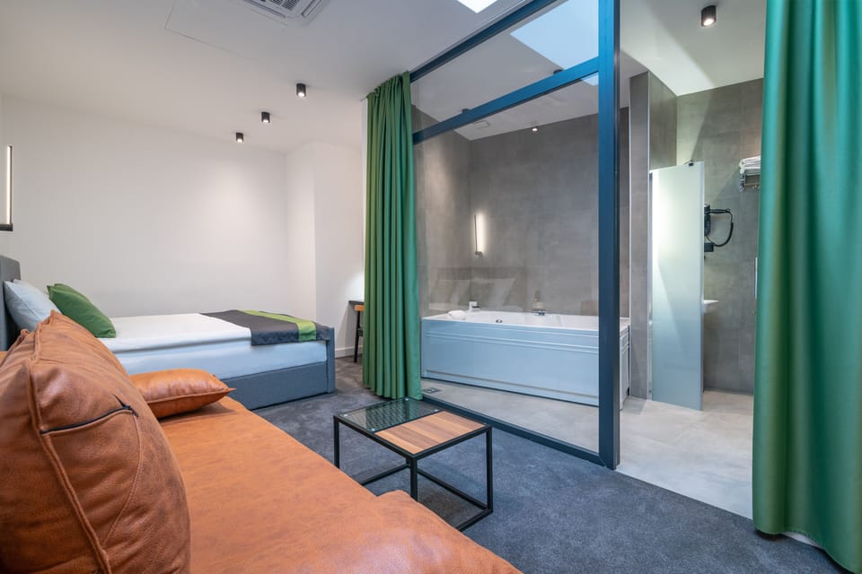 Minibar, in-room safe, desk, soundproofing