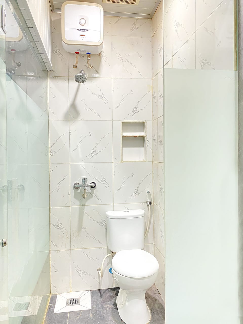 Deluxe Room | Bathroom