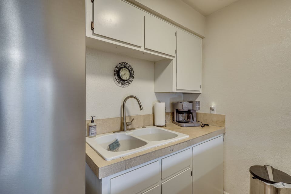 Apartment (1 Bedroom) | Interior