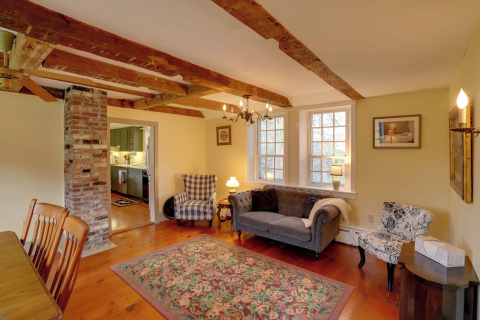 House (5 Bedrooms) | Interior