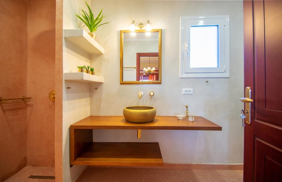 House, Smoking | 3 bedrooms