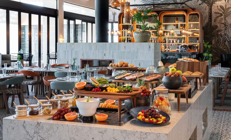 Daily buffet breakfast for a fee