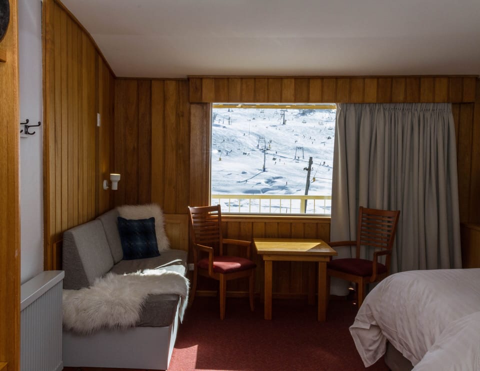 Deluxe Suite | Free WiFi