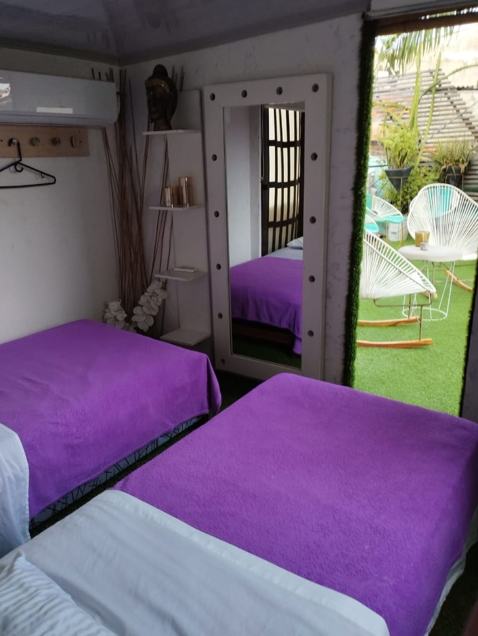 Economy Twin Room | Individually furnished, free WiFi, bed sheets