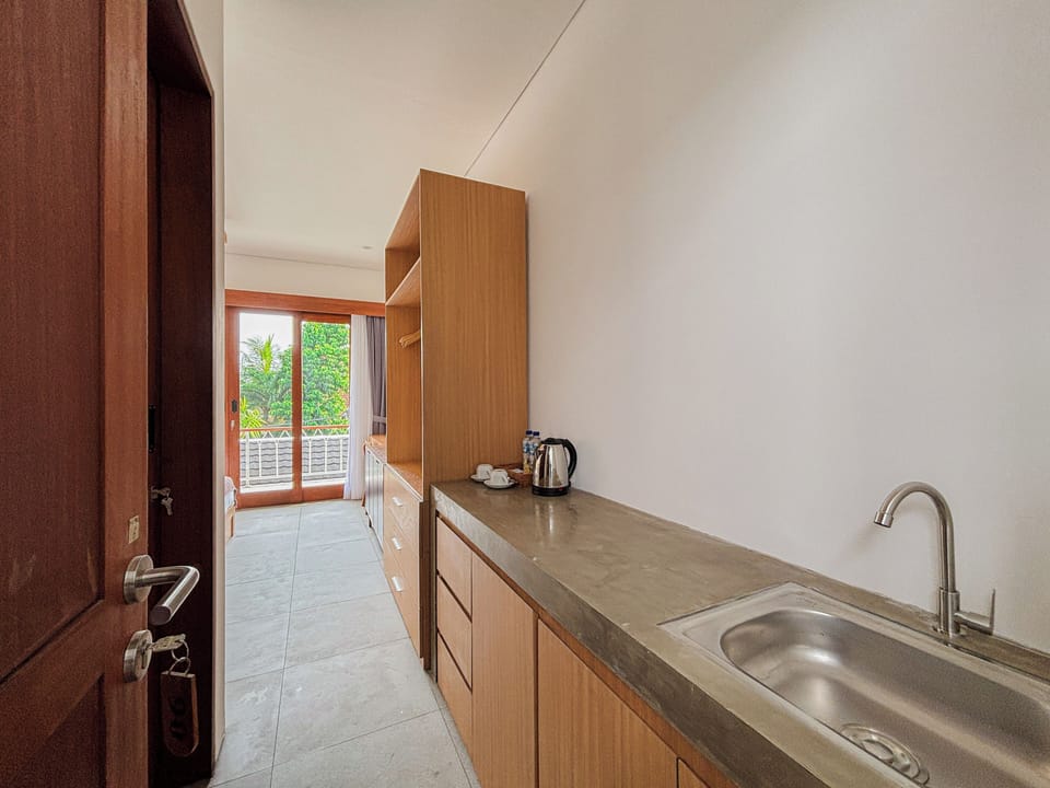 Private kitchenette