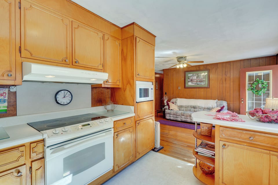 House (4 Bedrooms) | Interior