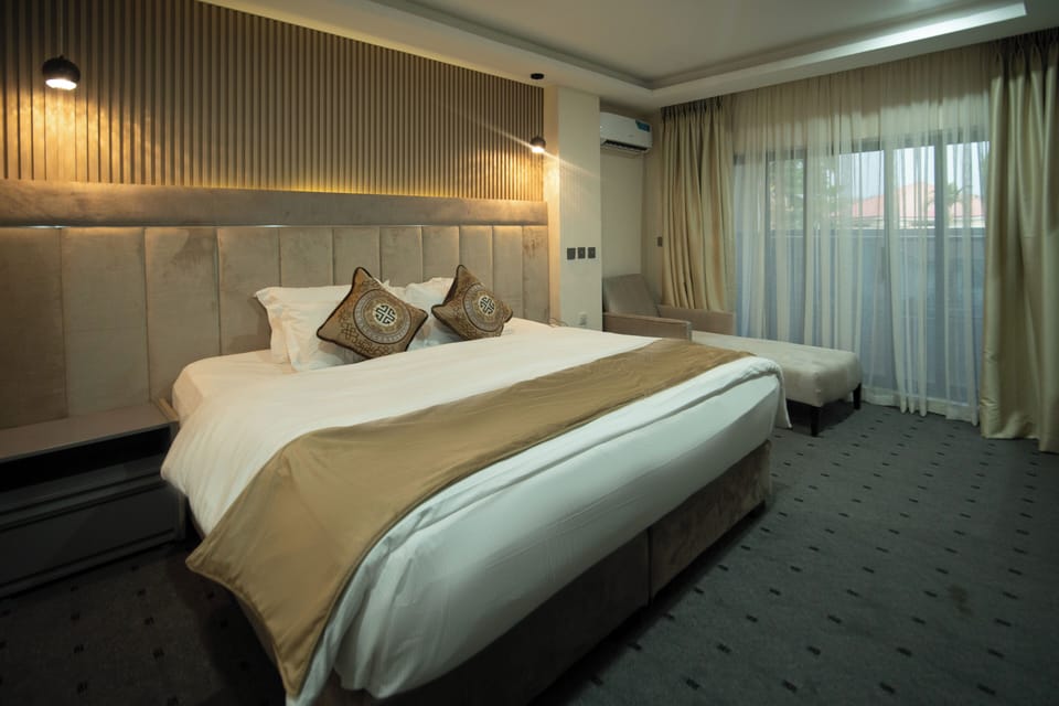 Luxury Suite | 1 bedroom, premium bedding, individually decorated