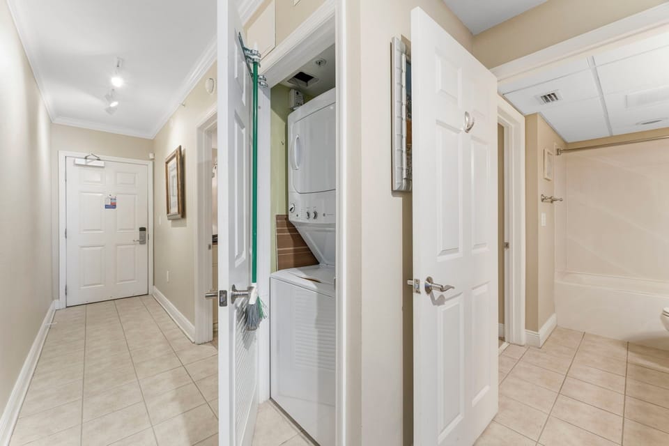 Emerald Beach Resort 2235 Apartment in Panama City Beach