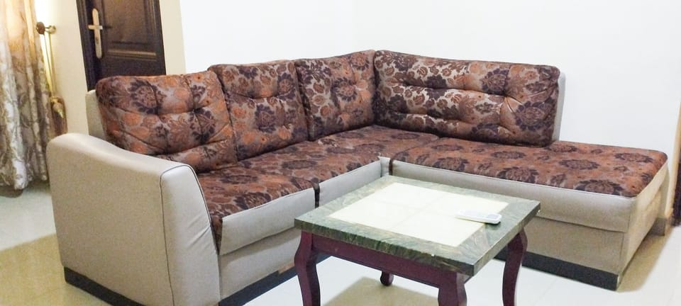 Luxury Suite | 1 bedroom, desk, laptop workspace, free WiFi