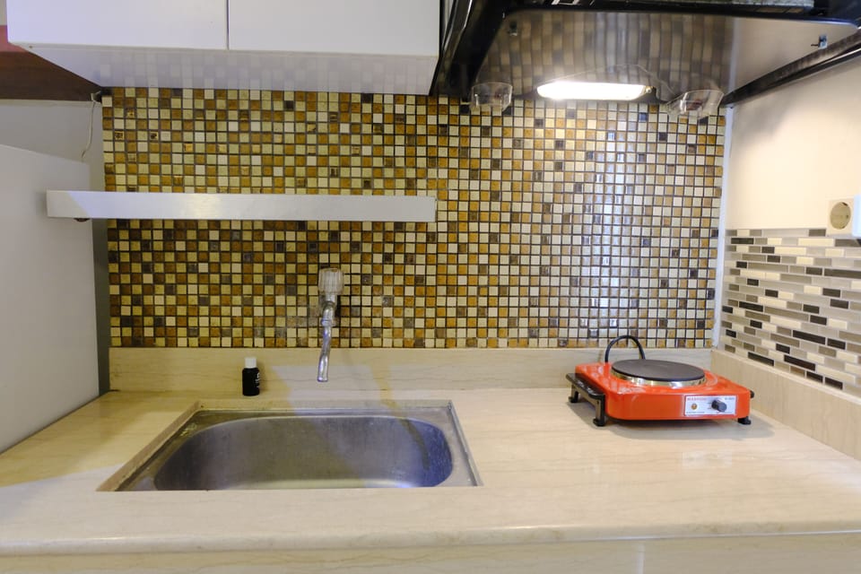 Apartment | Private kitchen | Full-size fridge, stovetop