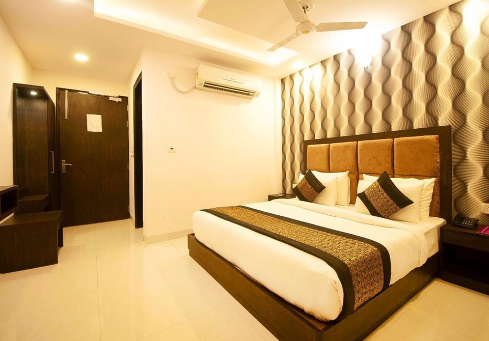 Deluxe Double Room | Free WiFi