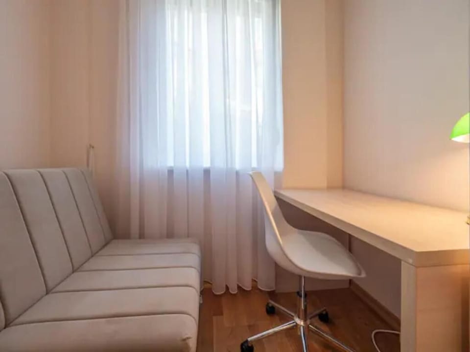 Panoramic Apartment | 2 bedrooms, desk, laptop workspace, soundproofing