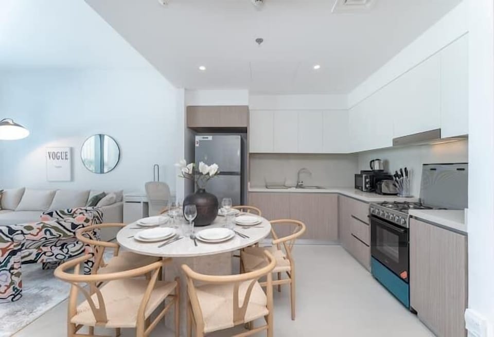 Luxury Apartment | Private kitchen | Full-size fridge, microwave, stovetop, electric kettle
