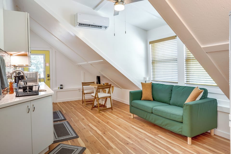 Apartment (1 Bedroom) | Interior