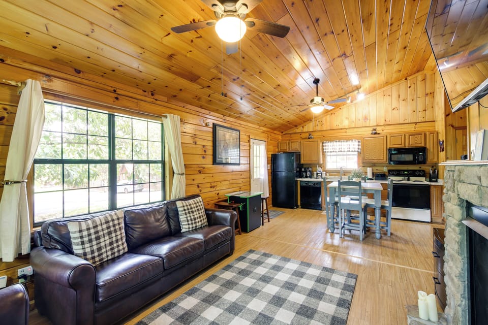 House (1 Bedroom) | Interior