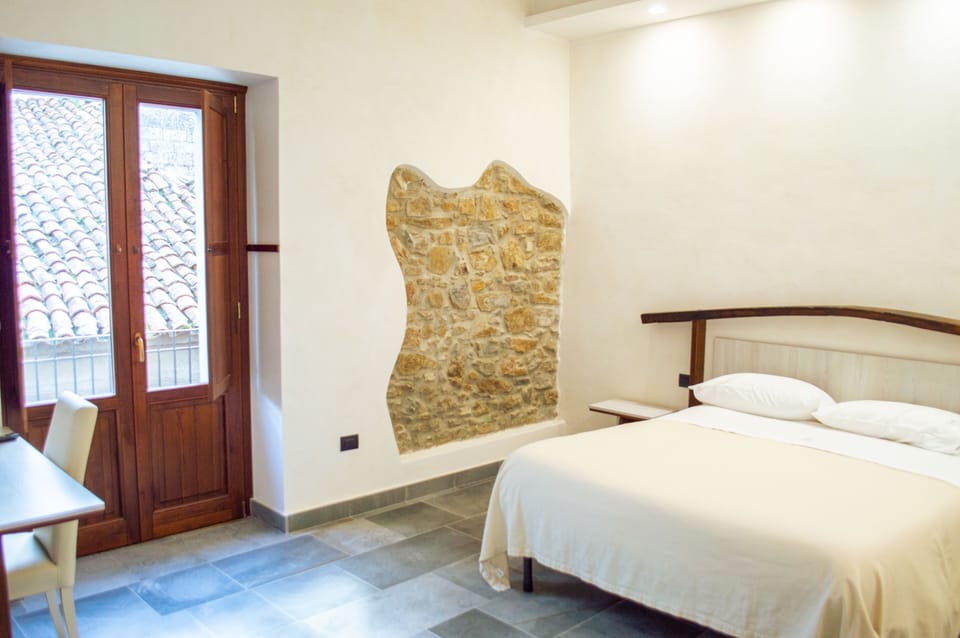 Superior Room, 1 Double Bed, Balcony, City View | Desk, laptop workspace, free WiFi, bed sheets