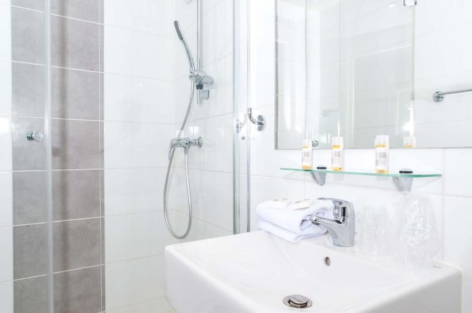 Dios Hôtel - Toulouse Nord Hotel in Occitanie