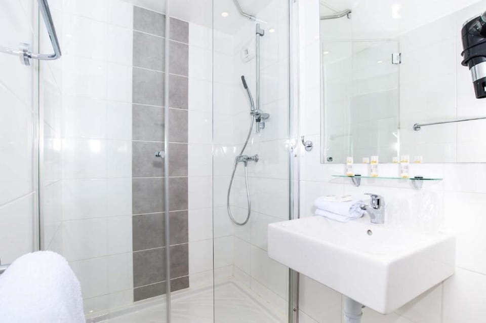 Dios Hôtel - Toulouse Nord Hotel in Occitanie