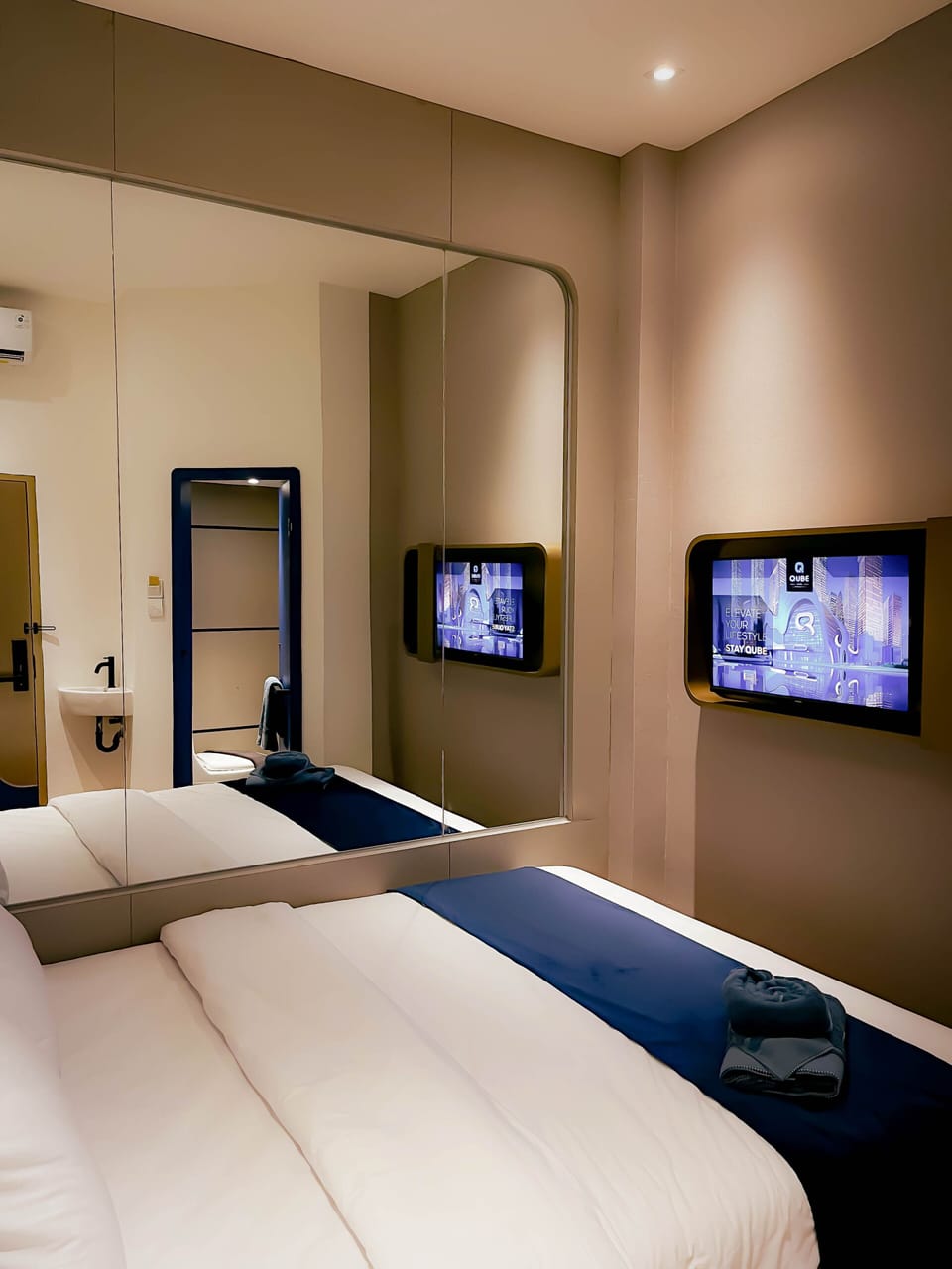 Standard Double Room, 1 Double Bed | Blackout drapes, soundproofing, iron/ironing board, free WiFi