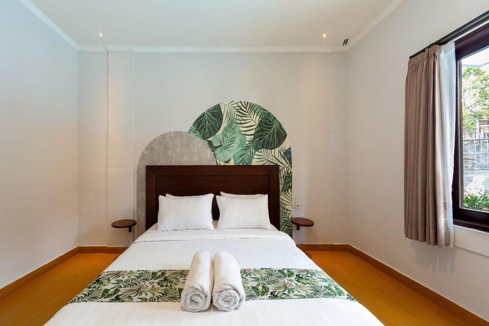Premium Double Room | Minibar, desk, free WiFi, bed sheets