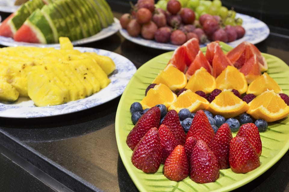 Daily buffet breakfast for a fee