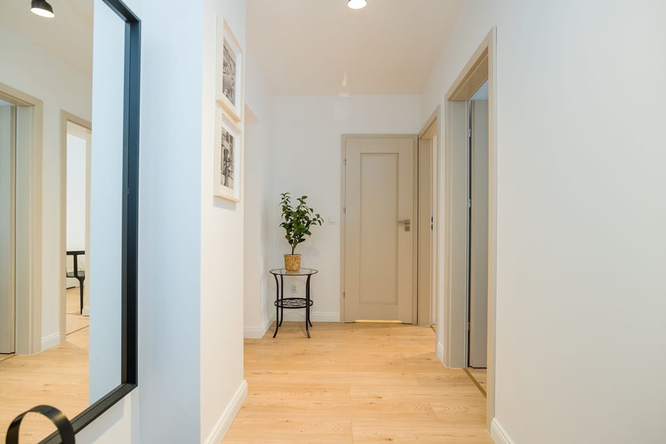 Deluxe Apartment | 2 bedrooms, iron/ironing board, WiFi (free)