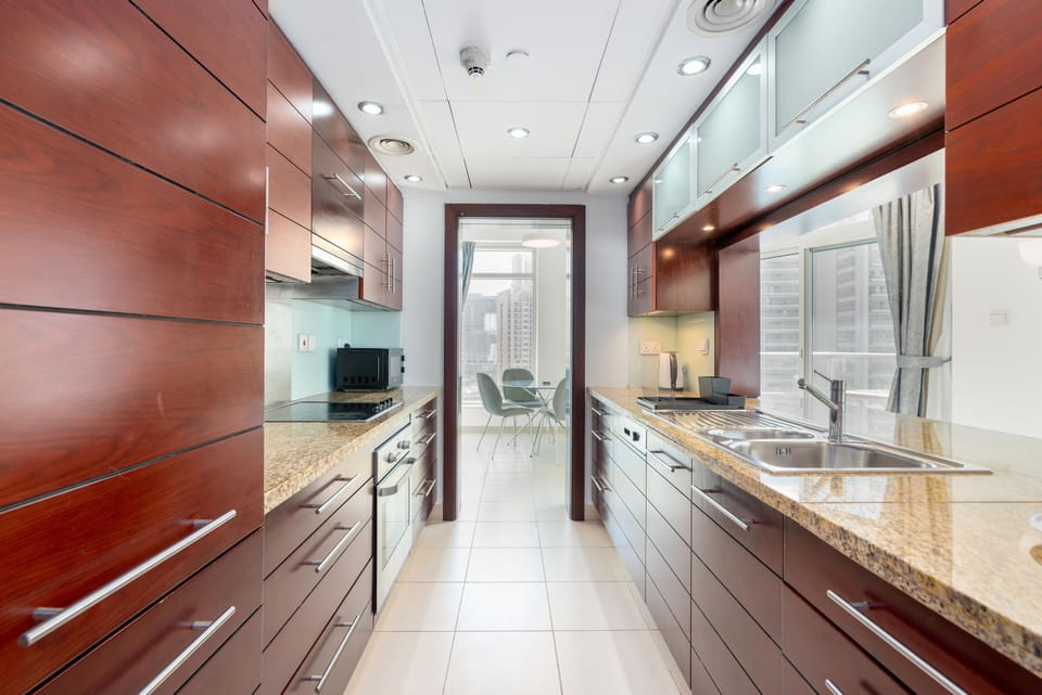 Premium Apartment | Private kitchen | Full-size fridge, microwave, oven, stovetop