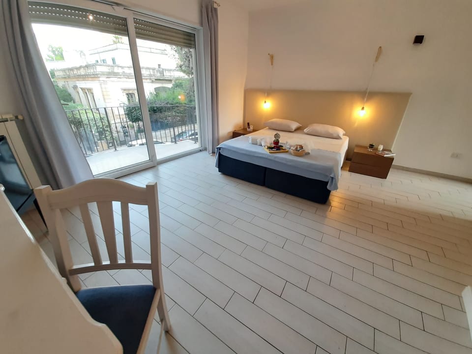 Deluxe Double Room, 1 Bedroom, Patio, City View | Egyptian cotton sheets, premium bedding, individually furnished, desk