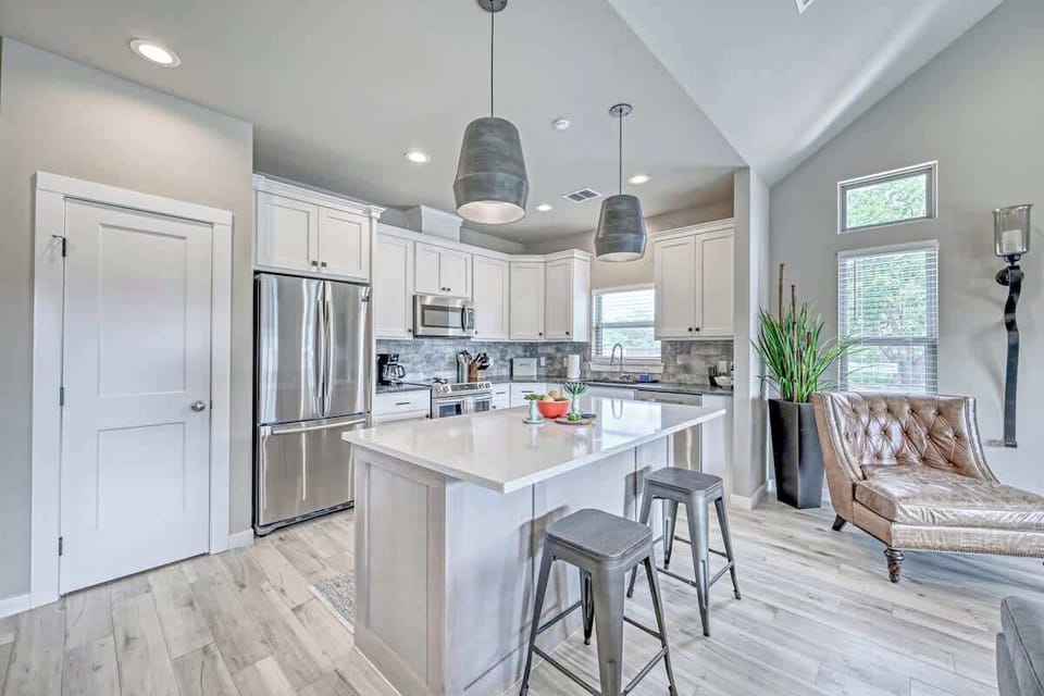 Condo, Multiple Beds, Hot Tub, City View (807 E Hwy St #103) | Private kitchen | Coffee/tea maker, electric kettle, toaster