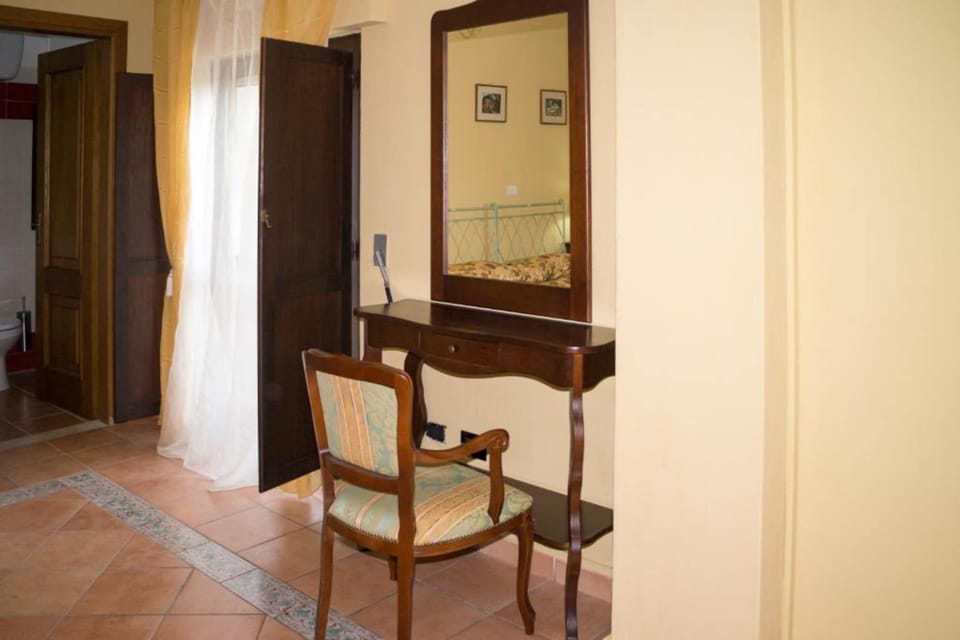 Superior Room | 1 bedroom, desk, WiFi (free), bed sheets