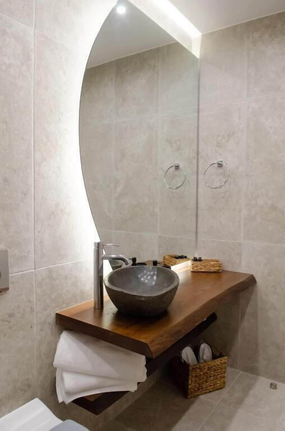 Apartment | Bathroom | Slippers