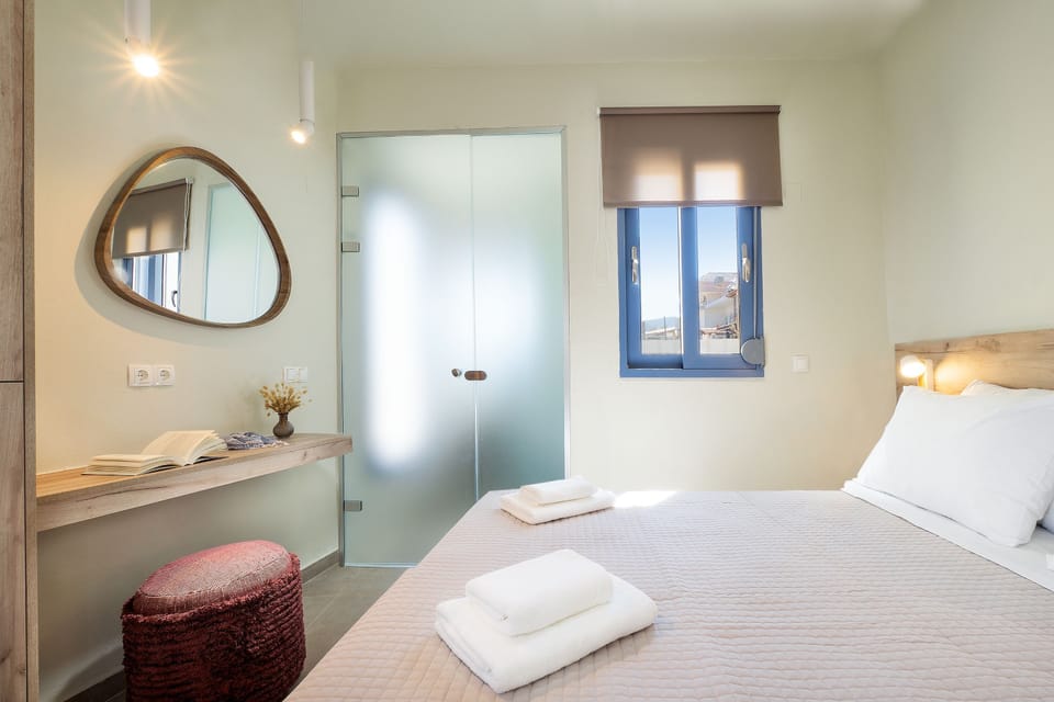 Deluxe Villa, Sea View | 3 bedrooms, iron/ironing board, free WiFi, bed sheets