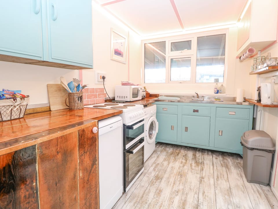 Fridge, dishwasher, electric kettle, toaster