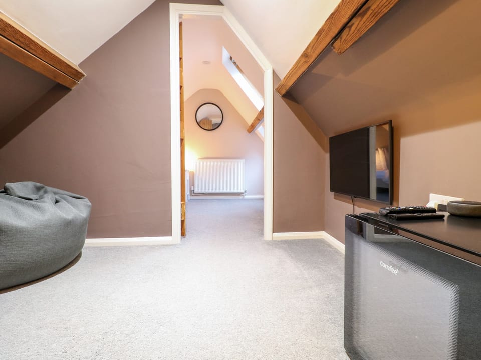 Cottage | Interior