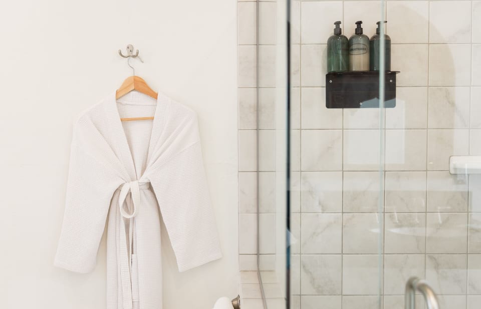 Room | Bathroom | Hair dryer, bathrobes, towels, soap