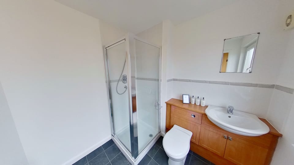 Orange Apartments Bothwell Road Apartment in Aberdeen