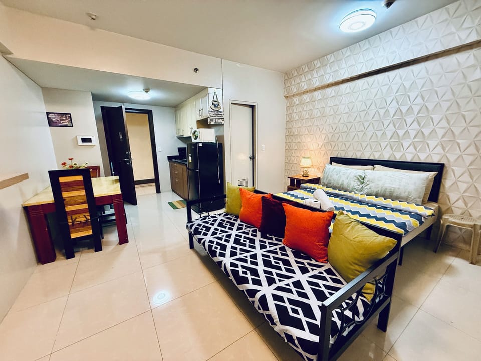 Basic Studio | Desk, free WiFi, bed sheets