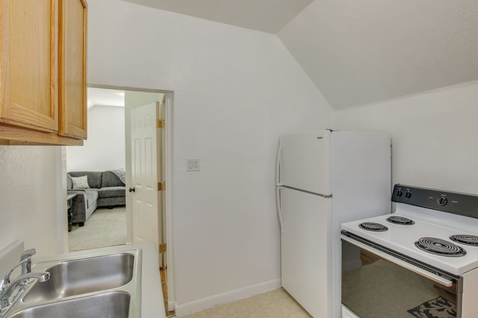 Apartment (1 Bedroom) | Interior