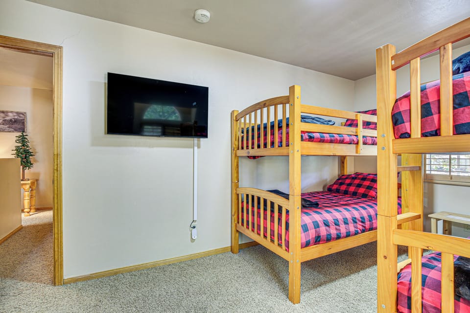 House (3 Bedrooms) | Interior