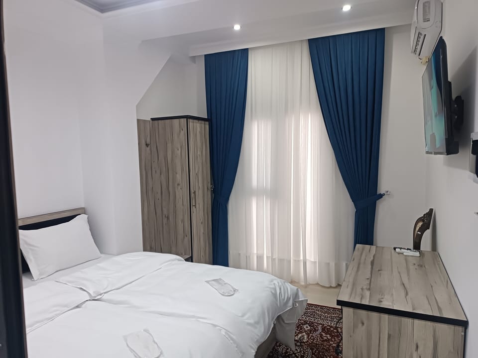 Standard Double Room | WiFi (free)