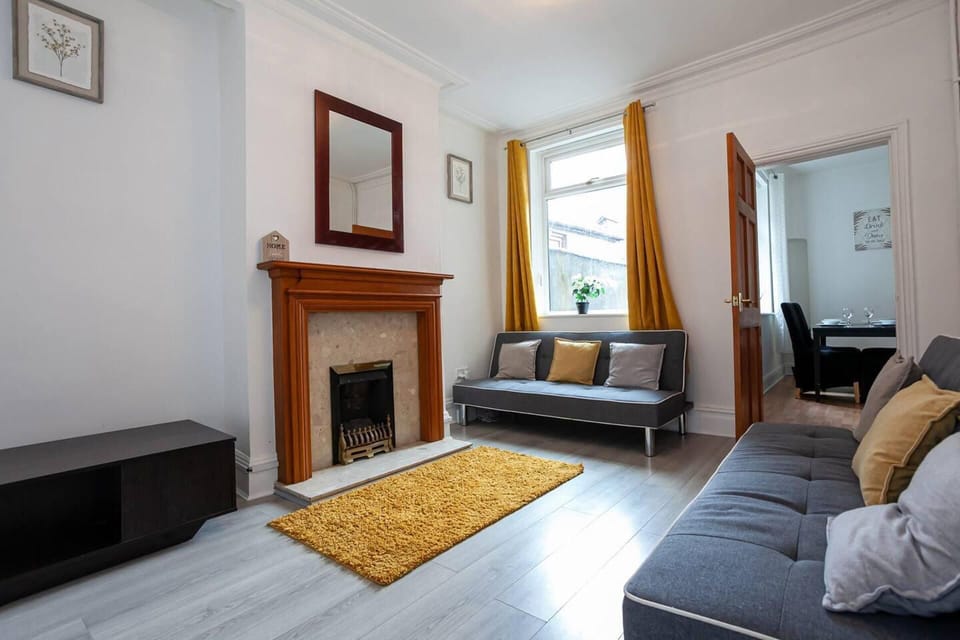 House | Living area | TV